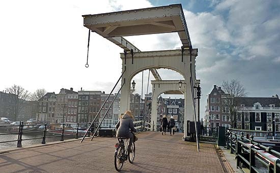 Magere-Brug-Tour.jpg