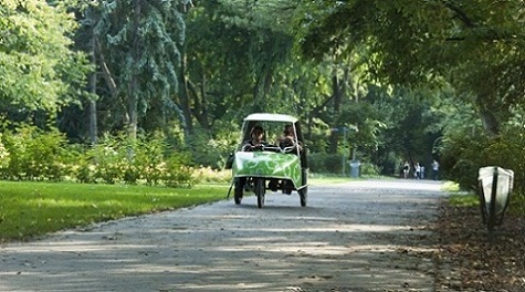 Margaret-Island-EggShapedCar.jpg