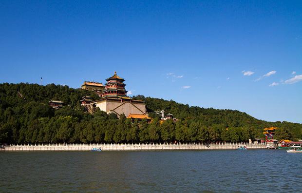 summer-palace-beijing-3.jpg