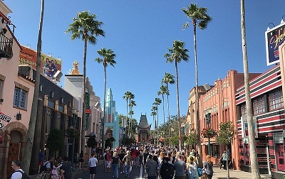 Disney-Hollywood-Studios-Boulevard.jpg