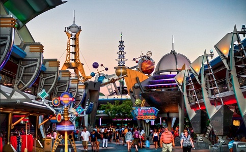 Magic-Kingdom-TomorrowLand.jpg