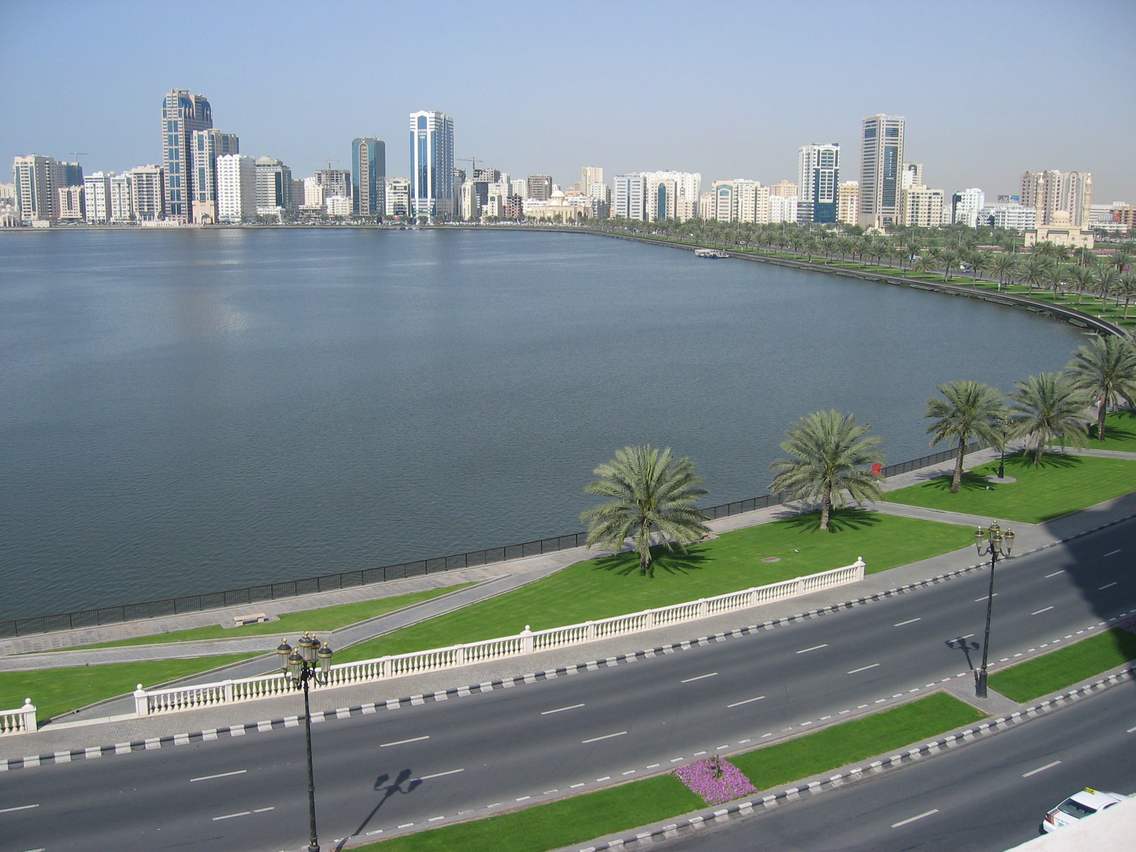 Khalid-Lake-Sharjah-4.jpg