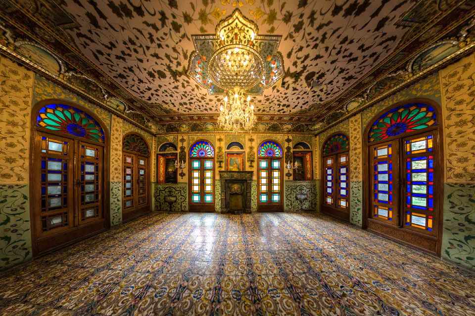 Golestan-Palace-2.jpg