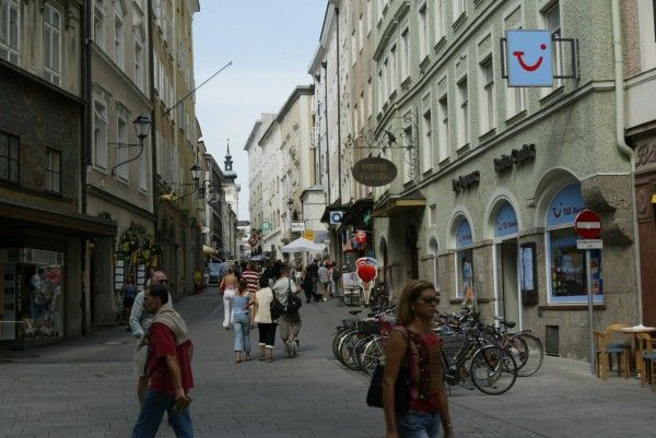 linzergasse-salzburg.jpg