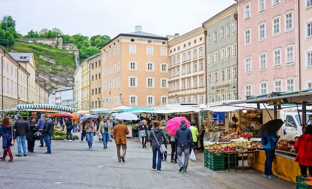 salzburg-markets-2.jpg