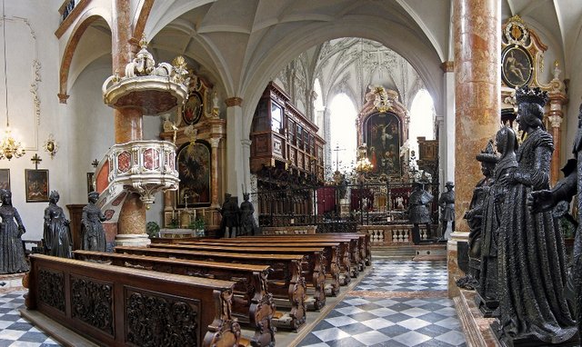 Hofkirche-34-1.jpg