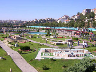 Miniaturk-Park-istanbul-turkey.jpg