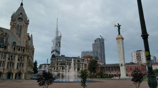 europe-square-batumi.jpg