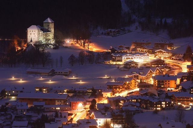 Kaprun-Castle-12-1.jpg