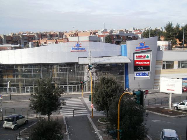 centro-commerciale-primavera.jpg