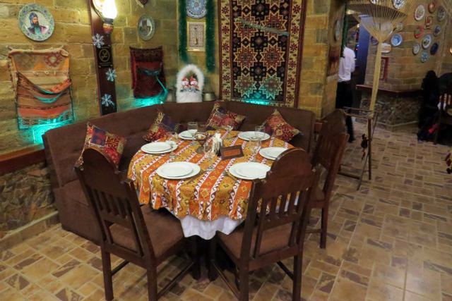 firuze-restaurant-baku-1.jpg