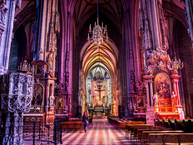 St.-Stephens-Cathedral-21-1.jpg