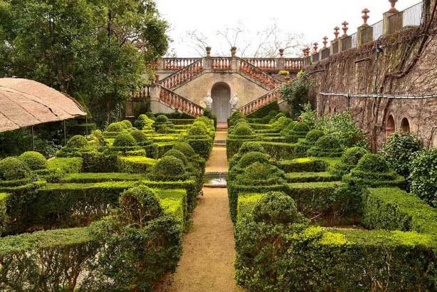 horta-maze-barcelona-2.jpg