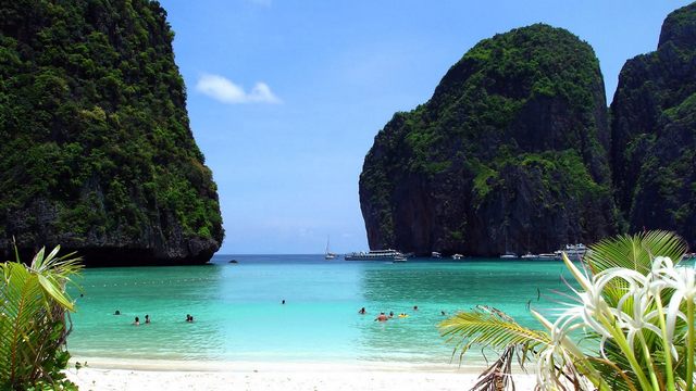 Phi-Phi-Islands-5-1.jpg