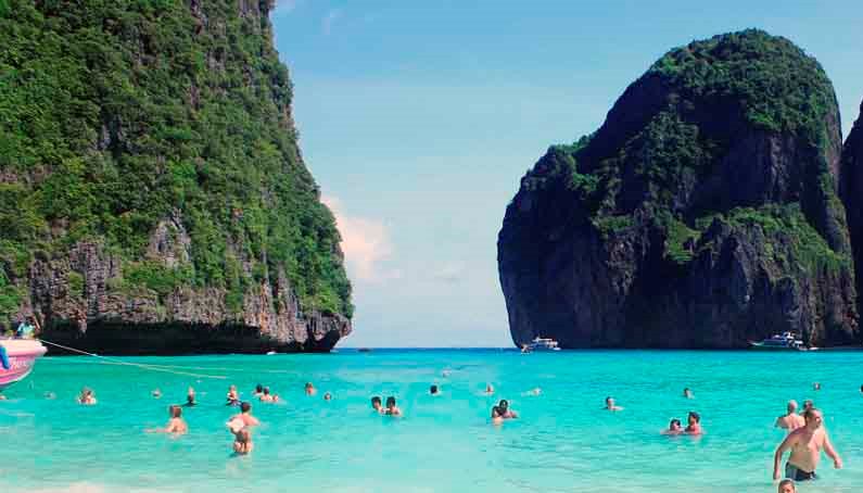 Phi-Phi-Islands-4.jpg