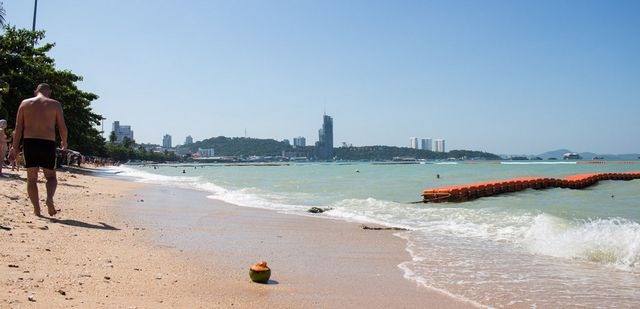 Pattaya-Beach-9-1.jpg