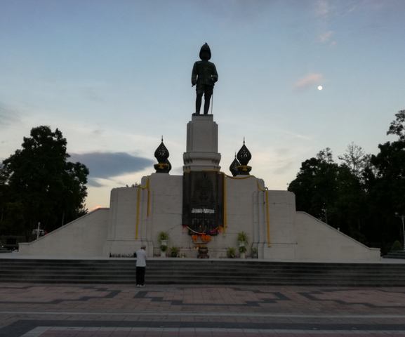 Lumpini-Park-bangkok-1.jpg