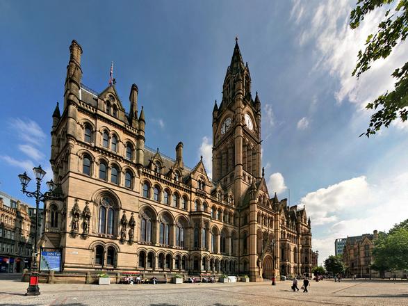 Manchester-Town-Hall-2-2.jpg