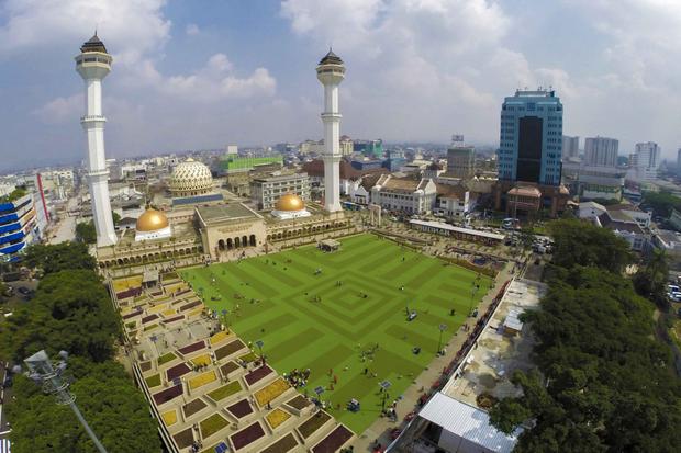 masjid-raya-bandung-6.jpg