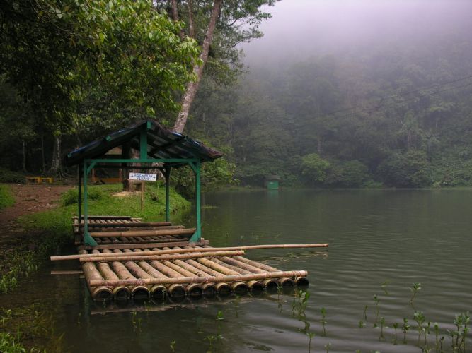 telaga-warna-puncak-8.jpg