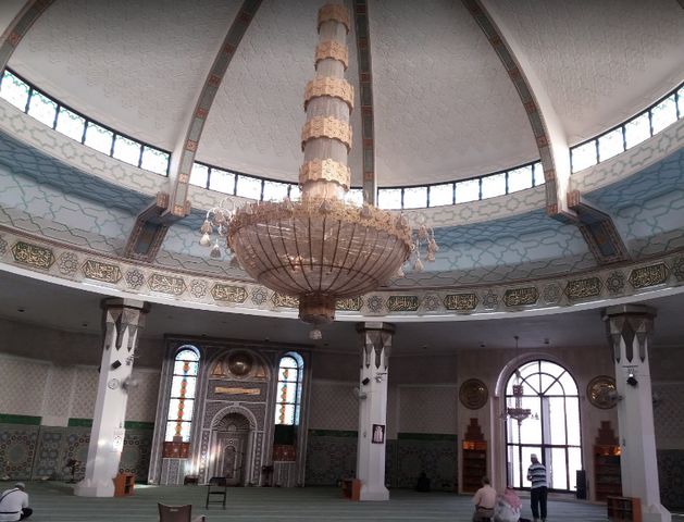 The-floating-mosque.jpg