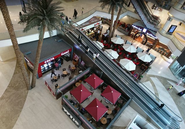 alshatea-mall-eldammam2-1.jpg