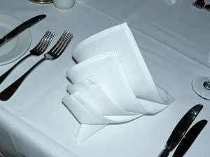 597937_dining_table_3.jpg