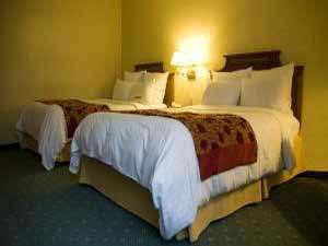 820201_hotel_room.jpg