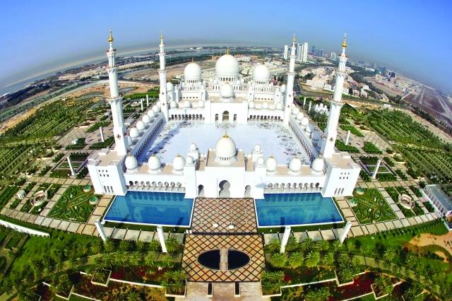 Sheikh-Zayed-Mosque-3.jpg