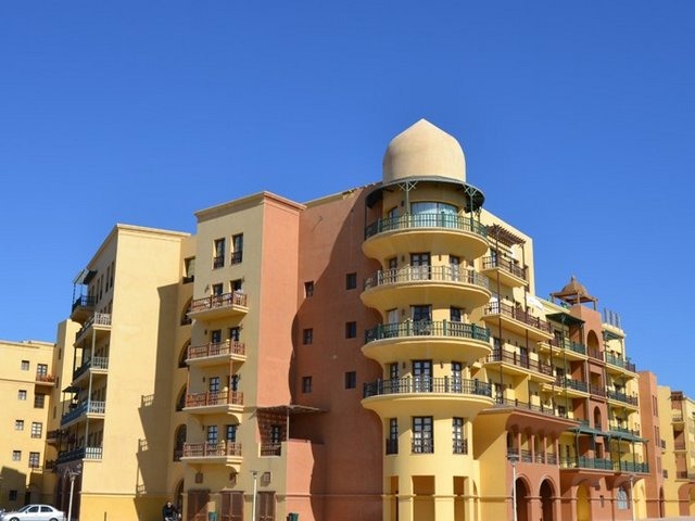 Abu-Tig-Marina-Apartment-1.jpg