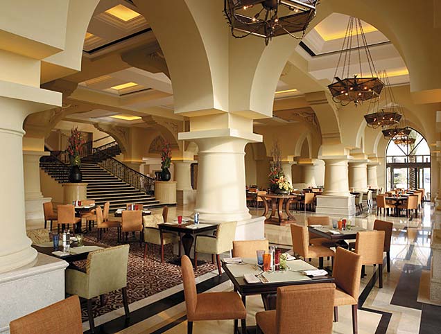 abu-dhabi-restaurants-3.jpg