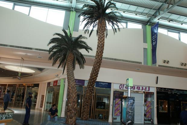 mecca-shopping-malls-1.jpg