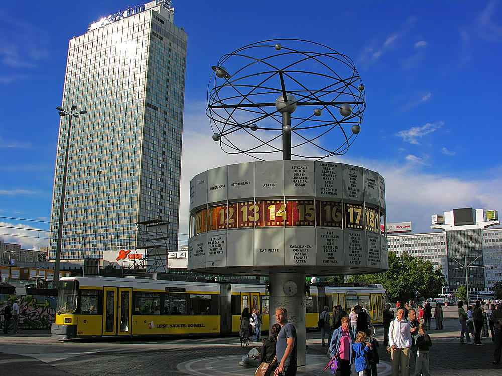 Alexanderplatz-berlin.jpg