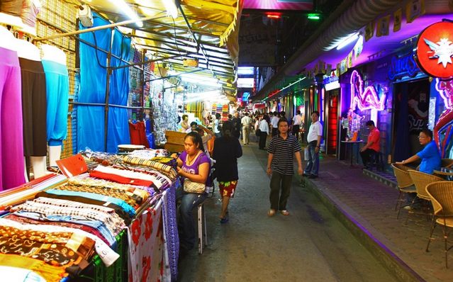 bangkok-markets-4.jpg