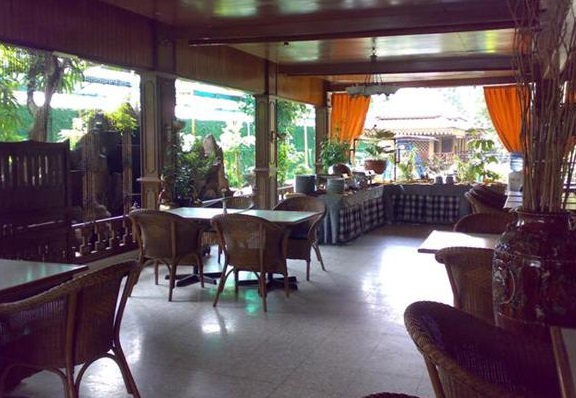 puncak-restaurants-2.jpg