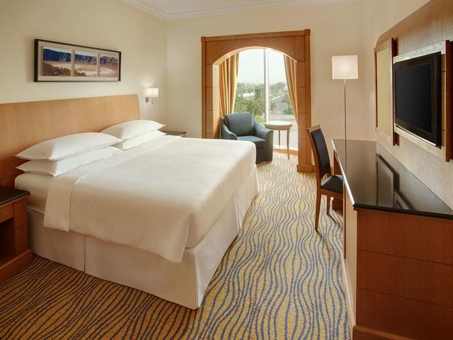 SheratonJeddahHotel-Room2.jpg