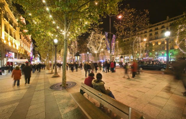 Avenue-des-Champs-Elysees.jpg