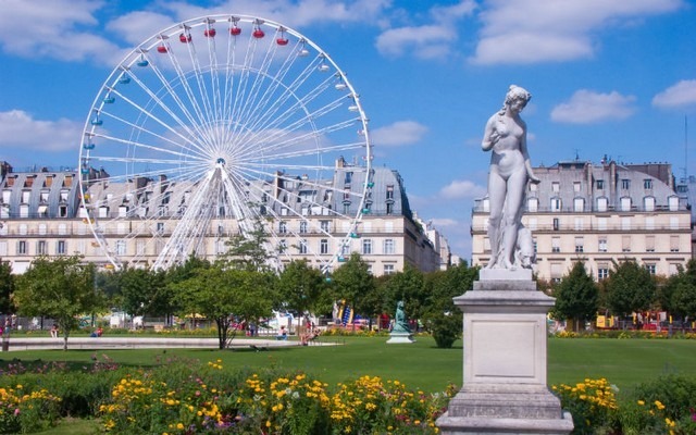 tuileries-garden-paris-1.jpg