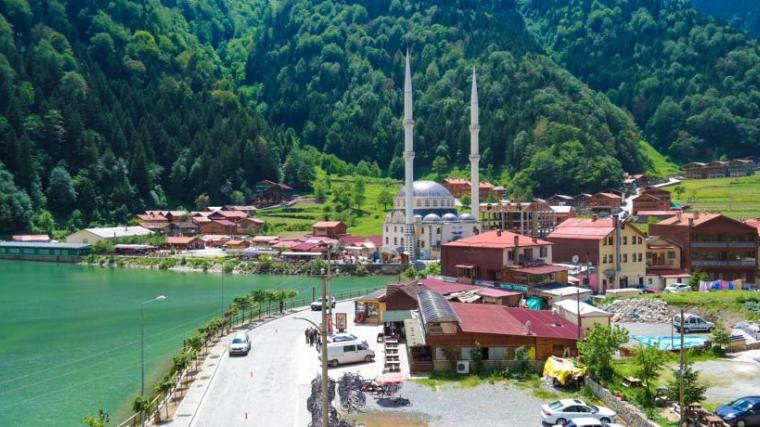 uzungol-trabzon-turkey-1.jpg