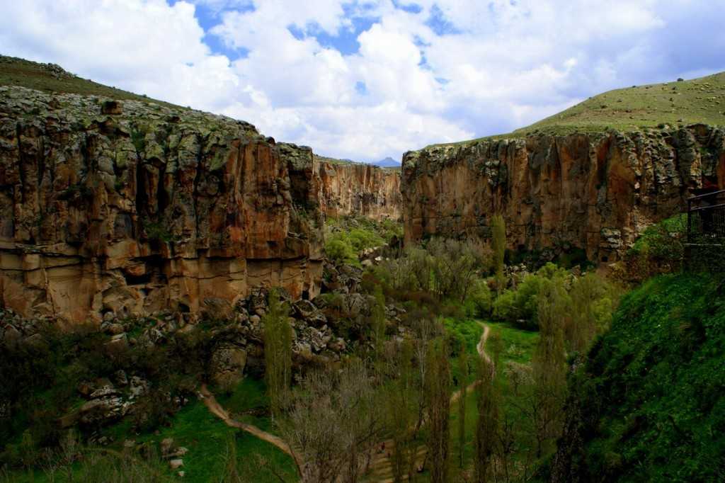 ihlara-canyon-cappadocia-2.jpg