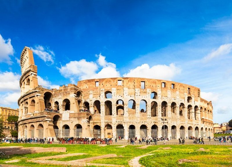 1-Colosseum-Rome-Italy.jpg