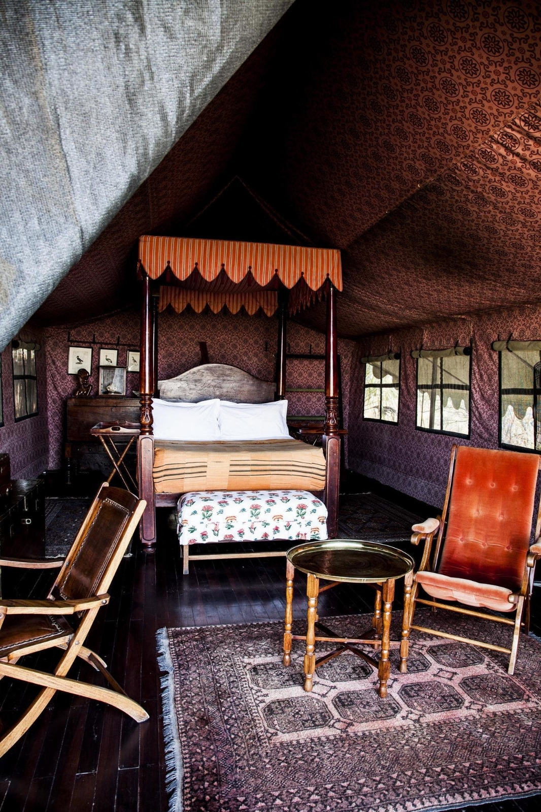 jacks-camp-room-tent-interior-02.jpg