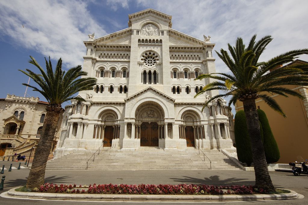 Monaco-St-Nicholas-Cathedral.jpg