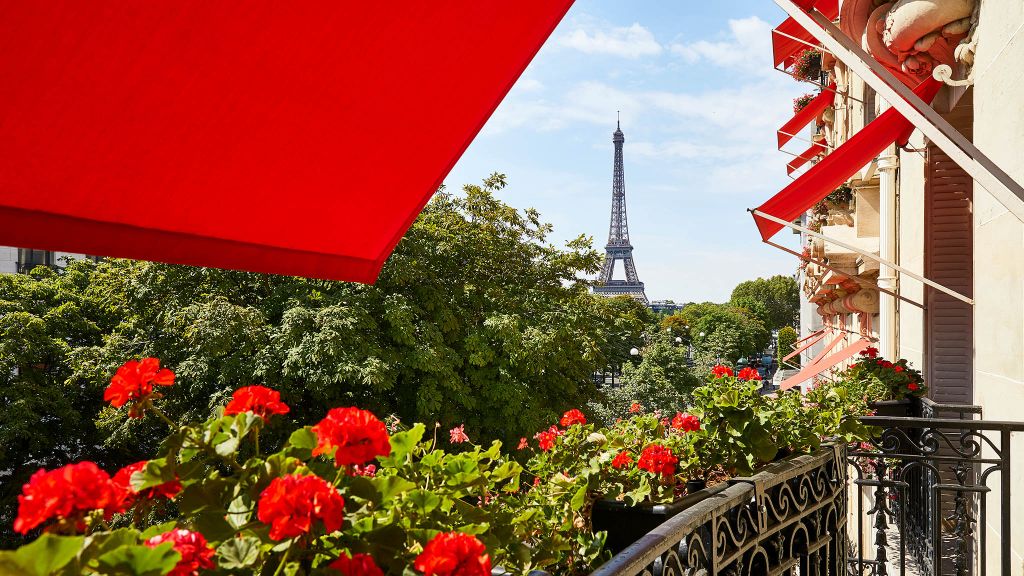 002795-33-Plaza_Athenee_Jour4_3760_FA-copy.jpg