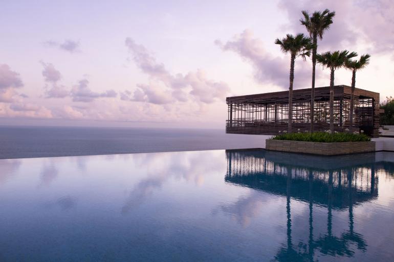 Alila-Villas-Uluwatu-770x513.jpg