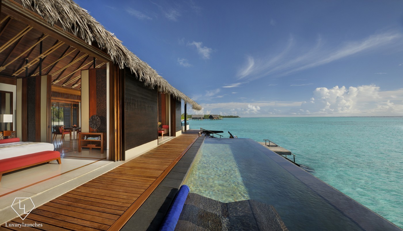 One_Only_Reethi_Rah_-New_Grand_Water_Villa.jpg