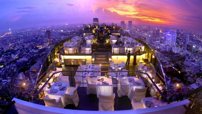 GO-AND-MOON-BAR-BANYAN-TREE-HOTEL-BANGKOK-THAILAND.jpg