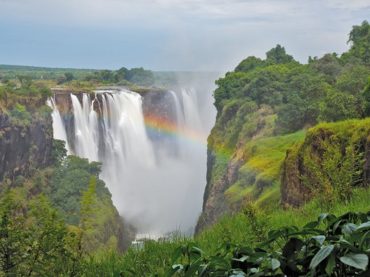 Victoria-Falls.jpg