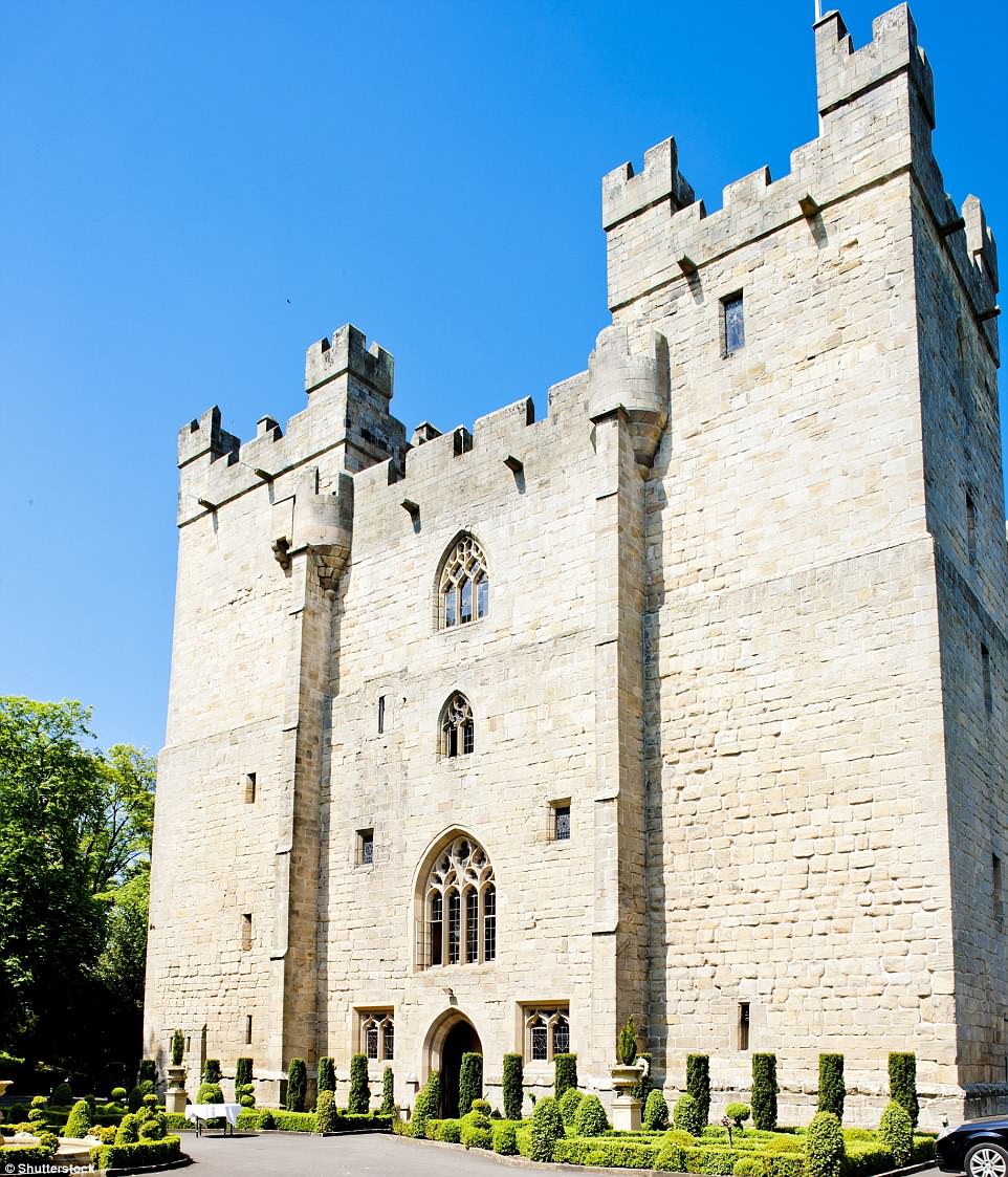 Langley-Castle.jpg