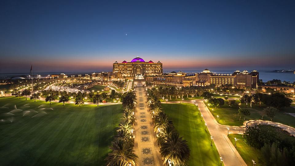 Announcement-EmiratesPalace-CreditKempinkskiHotels.jpg